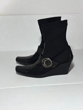 Moreo Milano Square Toe Wedge Boot